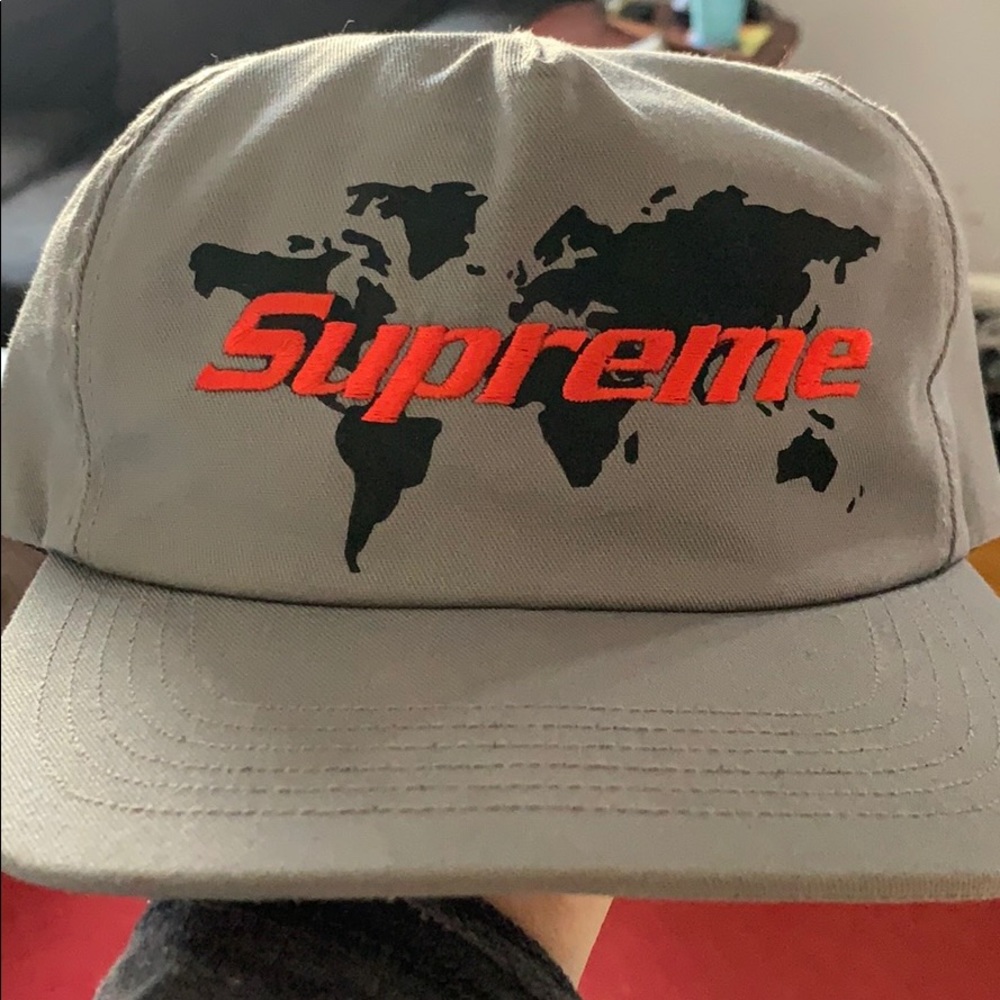 Supreme Hat